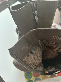 Dámské vyšší boty - vel. 39 - 6