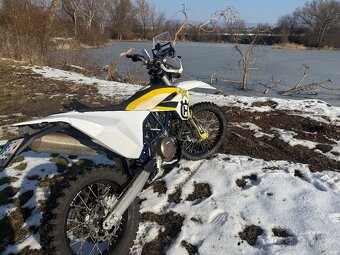 Husqvarna 701 Enduro - 6