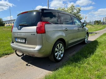 Peugeot 5008 2.0 HDI PANORAMA - 6