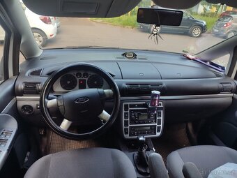 Ford Galaxy rok výroby 2005 2.3 103kw benzín ,auto je v cajk - 6