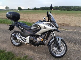 Honda NC 750X - 6