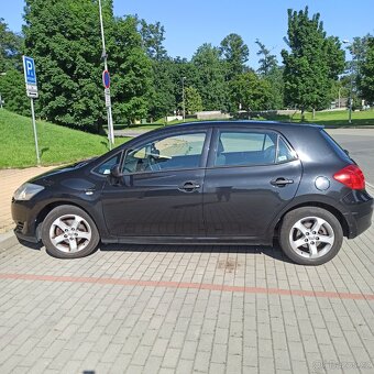 Prodej Toyota Auris - 6