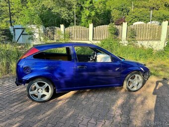 Ford Focus RS MK1 - 6