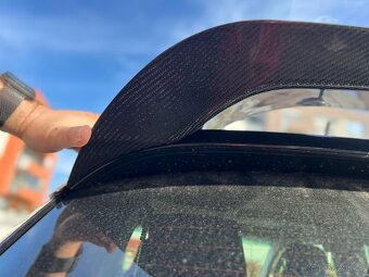 Křídlo na BMW i3 - 6