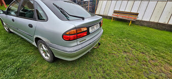 Renault Laguna - 6