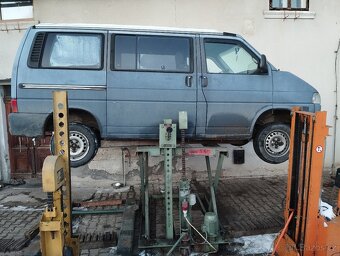 Nůžkový zvedák mobilní do 2t DDR záruka 2roky. - 6