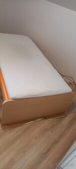 Postel s úložným šuplíkem - 6