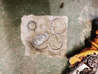 Stará motorová pila - 6