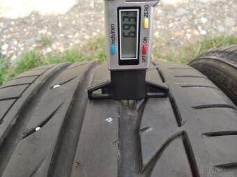 Letní pneu Bridgestone 235/40 R19 - 6