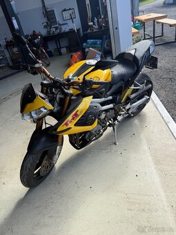 Motocykl Benelli - 6