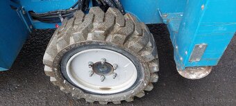 TERÉNNÍ NŮŽKOVÁ PLOŠINA ATN CX15 pohon 4x4 nosnosť 700 kg - 6