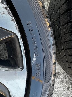 KolaToyota C-HR 215/45 R17 + letní pneu + ventilek - 6