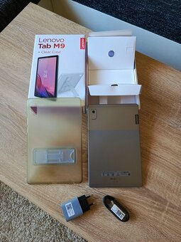 Tablet Lenovo M9 - 6