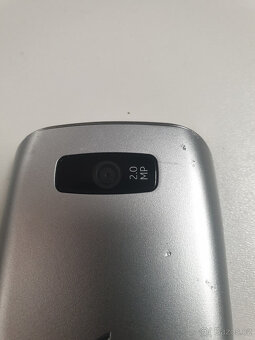 Nokia Asha 306 - 6