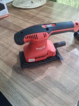 Prodám kompaktní vibrační bruska - 6