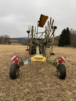 Shrnovač nahrabovač Krone Swadro TS 740 - 6