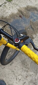 Dvě Amulet Speedy 20 - 6