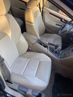 Volvo S60 2,5T awd 154kw LPG - 6