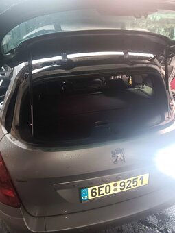 Peugeot 308sw 1.6hdi - 6