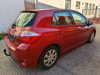 Toyota Auris 1.4 D4D 66 Kw 96 Tis Km Bez Koroze Slušní Stav - 6