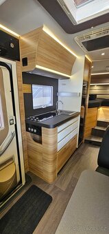 205PS r 2021 ADRIA SONIC 3.5t 2,3 Iveco 7M OBYTNÉ AUTO - TOP - 6