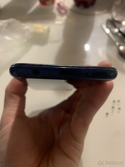 Prodám telefon Samsung galaxy A20e - 6