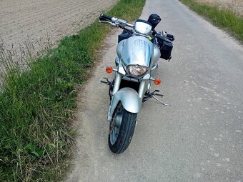Suzuki Intruder M1800R - 6