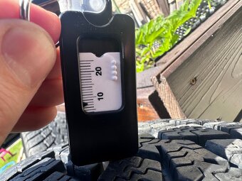 Prodám kola z Octavia 1 5x100 5 kusů - 6