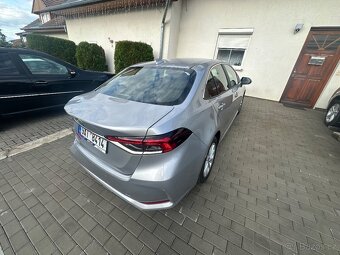Toyota Corolla 2023 | 1.5L Benzín | 92 kW | 21 043 km | Aut - 6