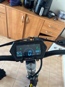 Elektrokoloběžka ANGWAT F1 - 6