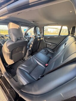 Volvo V60, 2.4 D6 AWD 158 kW PLUG-IN HYBRID - 6