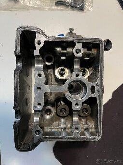 KTM DUKE 390 2014 - díly - 6