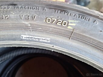 Prodám letní pneu 225/40/19 Bridgestone - 6