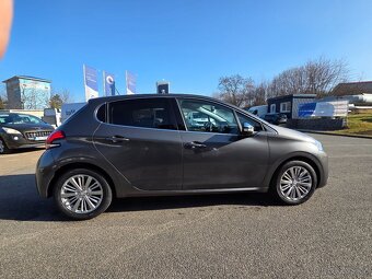 Peugeot 208 1.2PT 82 ALLURE MAN5 - 6