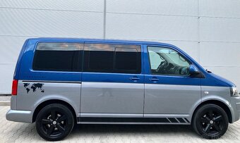 VW Multivan T5 2.0 TDI 103kW BICOLOR CarPlay,7 MÍST,MLHOVKY - 6