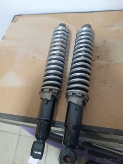 zadní tlumiče Jawa 350/634 konopnice pěkný chrom - 6