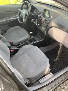 Nissan Almera - 6