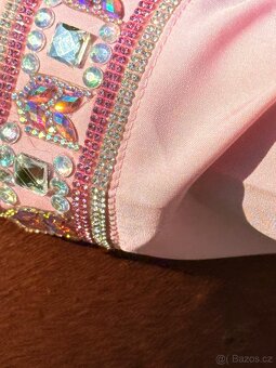 Western show halenka - 6