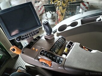 John Deere - 6