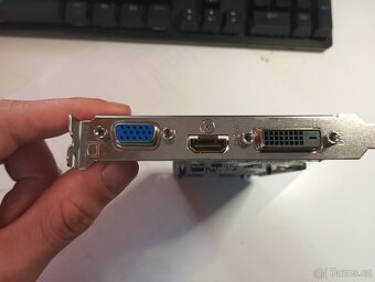 Graficka Karta Gigabyte Nvidia GT 710 2GB DDR5SKORO NOVA - 6