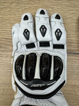 Rukavice RST TracTech Evo R
- 6