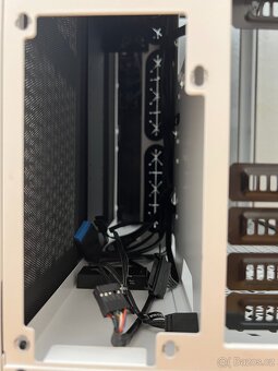 Metallic Gear by Phanteks NEO Qube White/Použitá - 6