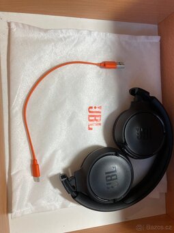 Sluchátka JBL Tune 520BT (JBLT520BTBLKEU) černá - 6