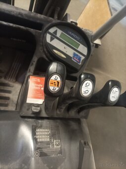 Vysokozdvižný vozík Still  s vidlice a bočni posuv - 6