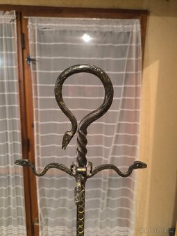 Staré ručně kované nářadí - 6