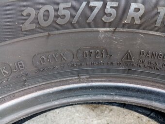 Užitkové letní pneumatiky Michelin 205/75 R17 C 113/111 - 6