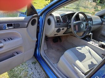 VW Touareg 2,5 TDI - 6