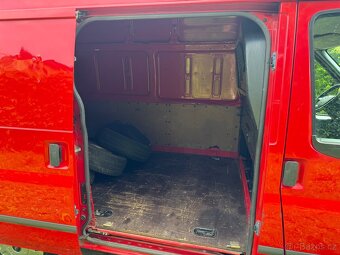 Ford Transit 2.2 TDCI 85kW TREND - 6