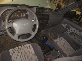 Toyota Land Cruiser - 6
