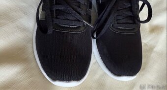 Dívčí botasky Adidas vel. 38 (stélka 23,5 cm) - 6